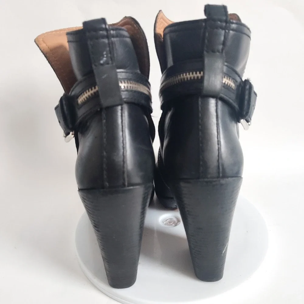Michael Kors Ankle Boots 8.5 Biker Leather Zipper Strap Rachel Bilson Block Heel